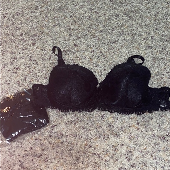 Black Lacy Bra